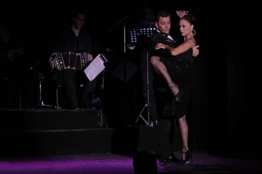 BA: Tango Show and Optional Dinner at Esquina Homero Manzi - How the schedule really works