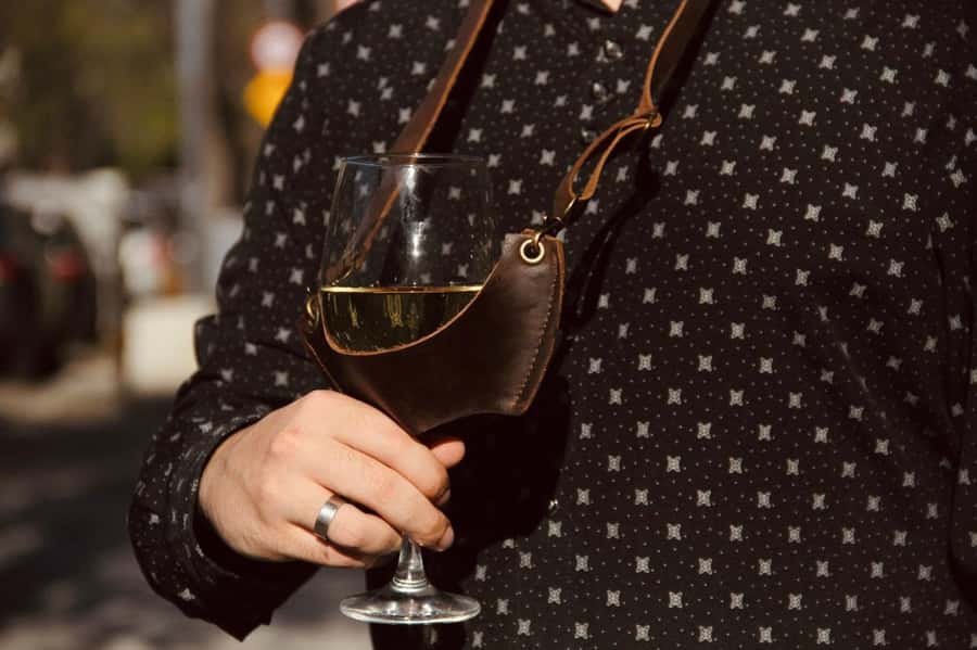 BA: Wine tour with 5 tasting stops in the heart of Palermo - Timing, comfort, and practical details