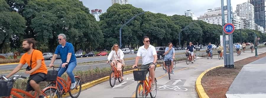 Bike Tour: Buenos Aires to the North - The Law School, French Embassy, and cultural Buenos Aires