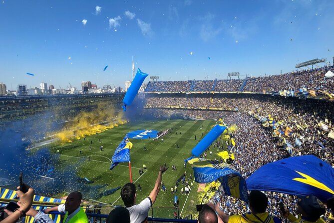 Boca Juniors Game at La Bombonera with Local & Transport - Food, beer, and the matchday build-up