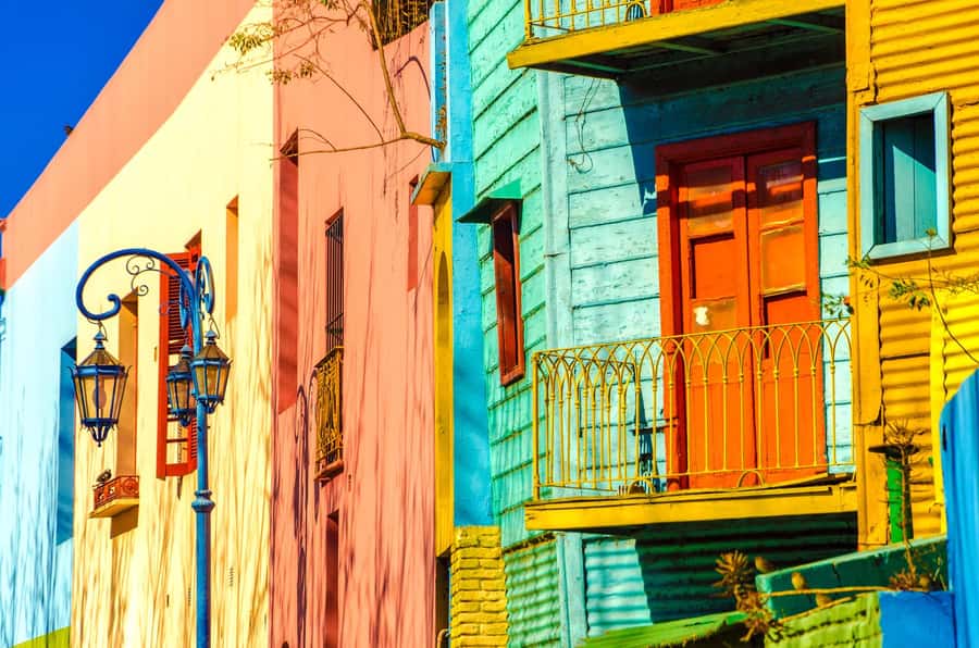 Boca tour: Tango, Soccer, Art and Immigration - From Venezuela 649 to the old port