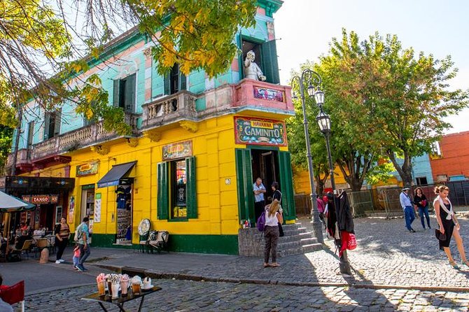 Buenos Aires Bike Tour: San Telmo and La Boca Districts - The guides make the difference