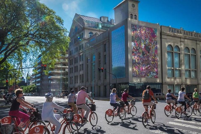Buenos Aires Bike Tour: San Telmo and La Boca Districts - La Boca and Caminito: color with a practical warning