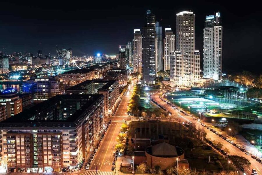 Buenos Aires by Night: Small Group City Tour - Puerto Madero and the Woman’s Bridge
