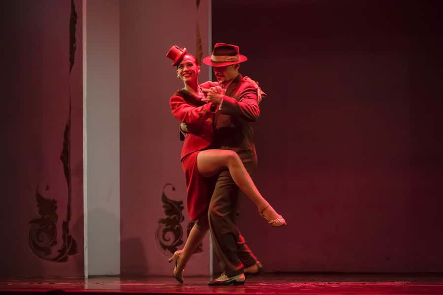 Buenos Aires: Café de Los Angelitos Tango Show & Dinner - Dinner, Empanadas, and the Best Value Choice