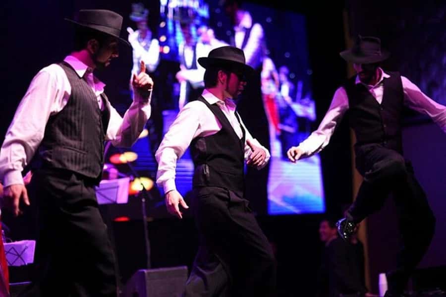 Buenos Aires: El Viejo Almacen Tango Show & optional Dinner - Who should book this tango evening?