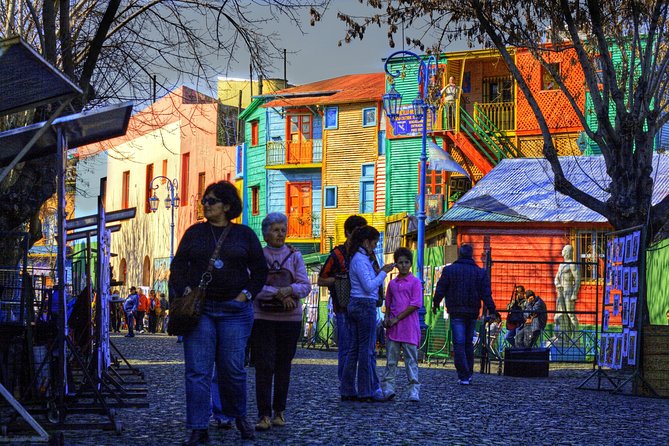 Buenos Aires Half Day Private City Tour - La Boca and Caminito: color with a short clock