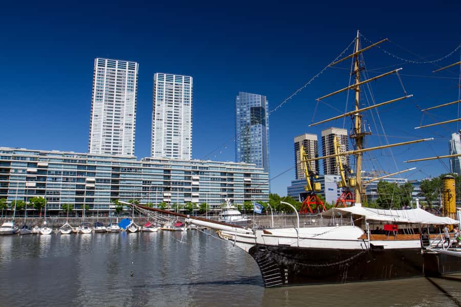 Buenos Aires: Half-Day Sightseeing Tour with 2 Stops - Palermo gives the route a residential change of pace