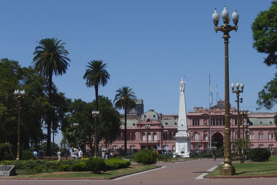 Buenos Aires: Historic District Private Guided Walking Tour - Casa Rosada and Argentina’s Presidential Center