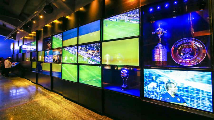 Buenos Aires: Hop-On Hop-Off Bus and Football Museums - Who should book this experience?