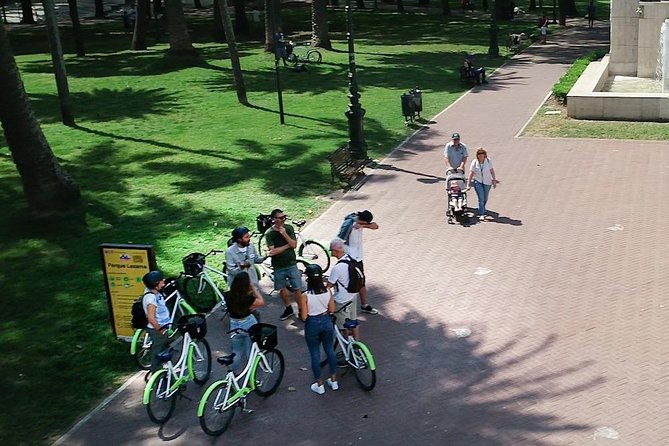 Buenos Aires in a Day - All Inclusive Bike Tour - Puerto Madero and a proper lunch break