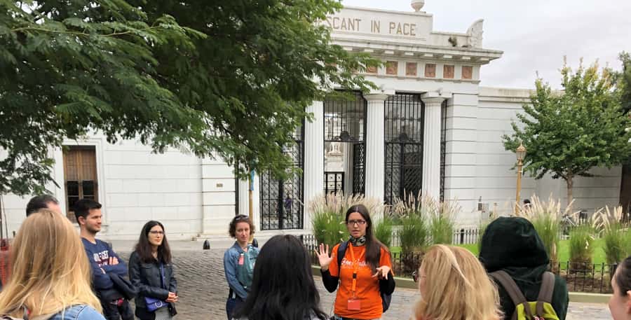 Buenos Aires: La Recoleta Cemetery Guided Tour in English - Legends that keep the walk lively