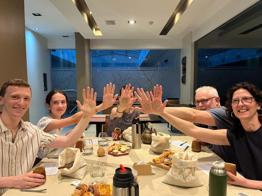 Buenos Aires: Mate Workshop y Otras Yerbas - What the hour feels like in practice