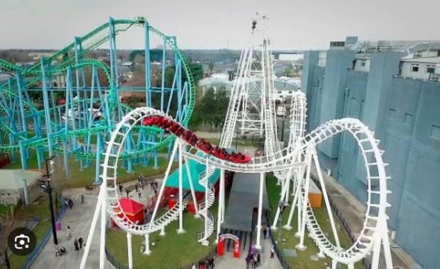 Buenos Aires: Parque de la costa Only Tickets Full passport. - Children’s rides and mixed-age groups