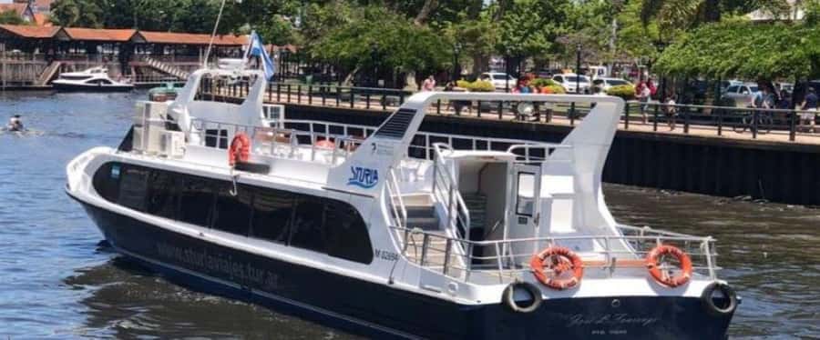Buenos Aires: Premium Delta Navigation round trip - From Puerto Madero to the wide Río de la Plata