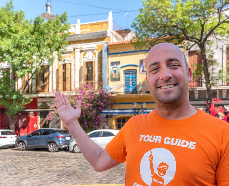 Buenos Aires: San Telmo and Market Guided Walking Tour - San Francisco Church and the old city