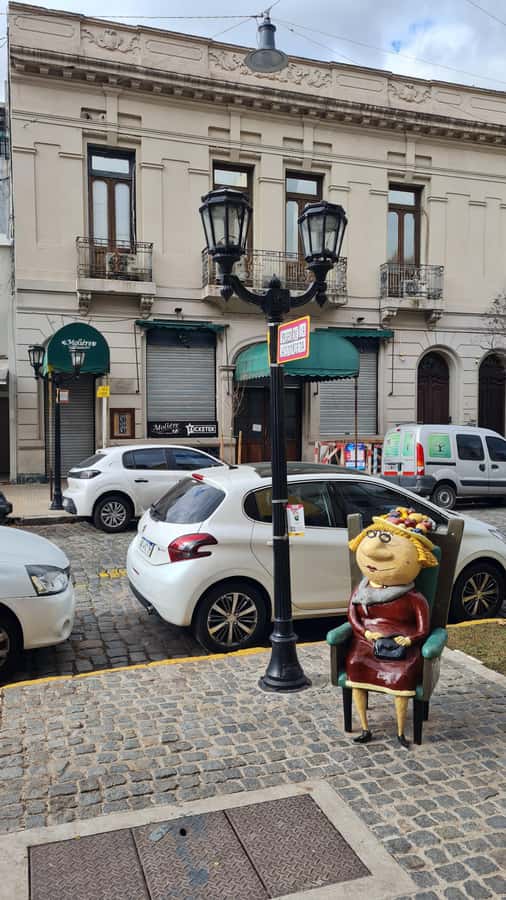 Buenos Aires: San Telmo, History, Bars, and Tango! - Church, former women’s prison, and the neighborhood’s harder stories
