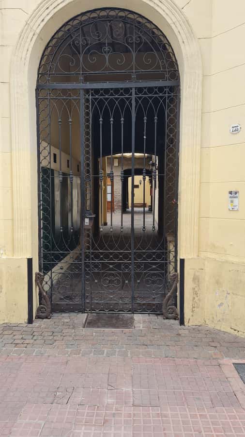 Buenos Aires: San Telmo, History, Bars, and Tango! - The National Historical Museum and Nápoles