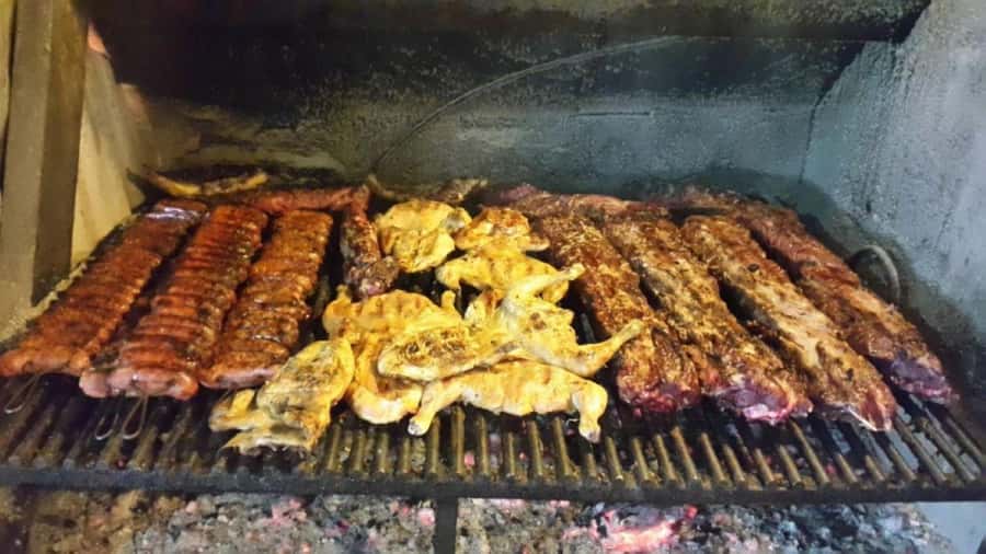 Buenos Aires: Santa Susana Ranch Day Tour, BBQ & Shows - Museum, chapel, and an old-fashioned carriage ride