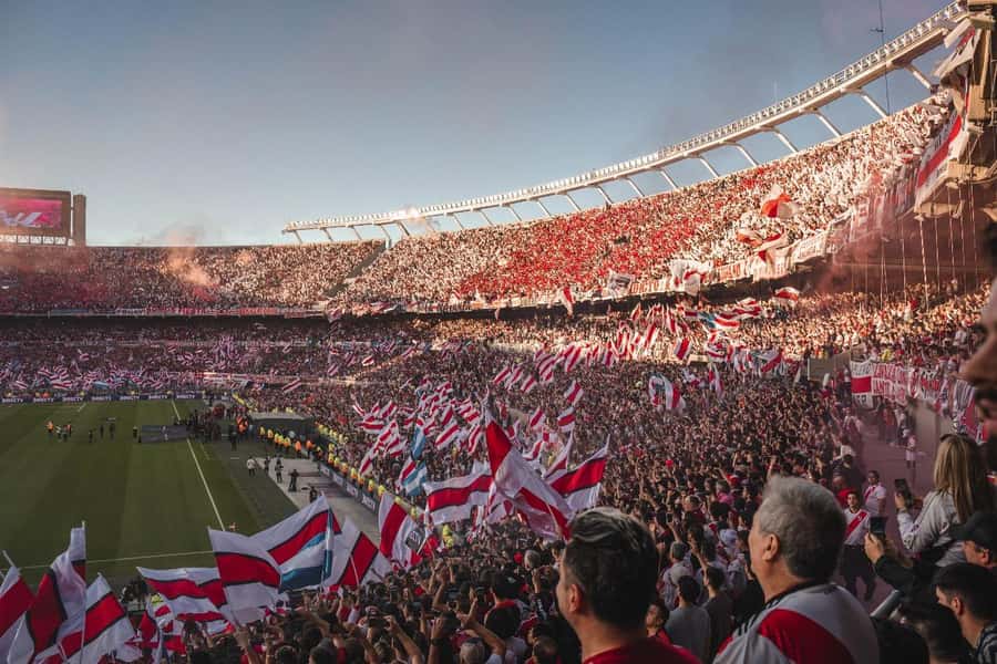 Buenos Aires: See a River Plate game with transport & local - Why El Monumental matters on match day