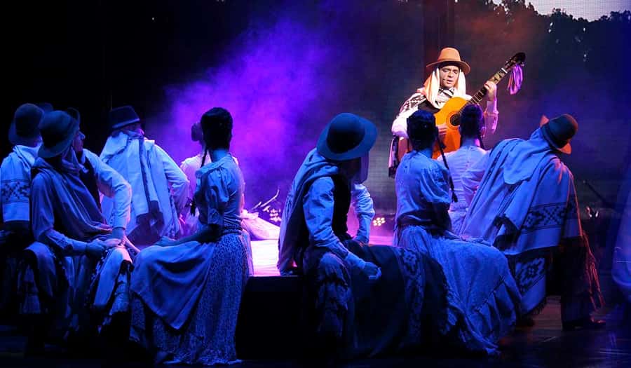 Buenos Aires: Señor Tango Show with Optional Dinner - The show: nine tango couples and a full stage cast