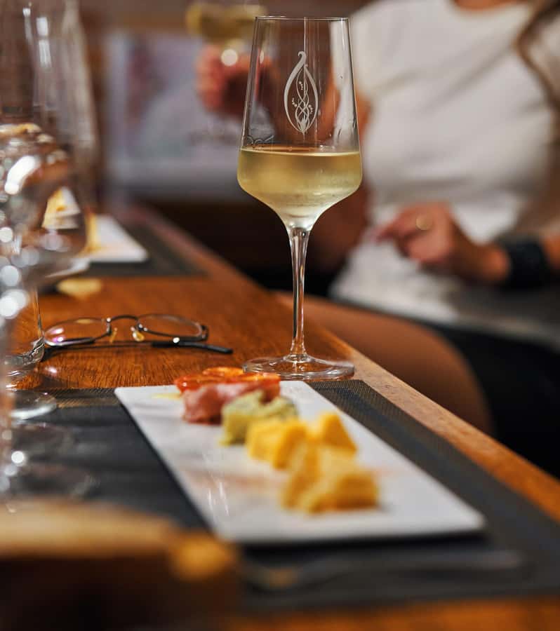 Buenos Aires: Small-Group Wine Tasting - Starting at Miravida in Palermo Soho
