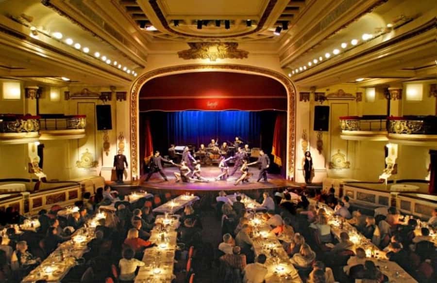 Buenos Aires Tango Show and Dinner at Piazzolla Tango - Who will enjoy this tango night