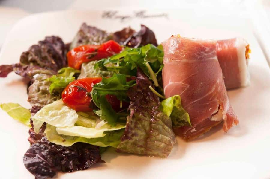 Buenos Aires: Tango Show "Viejo Almacén" & optional dinner - The value of the $97 price