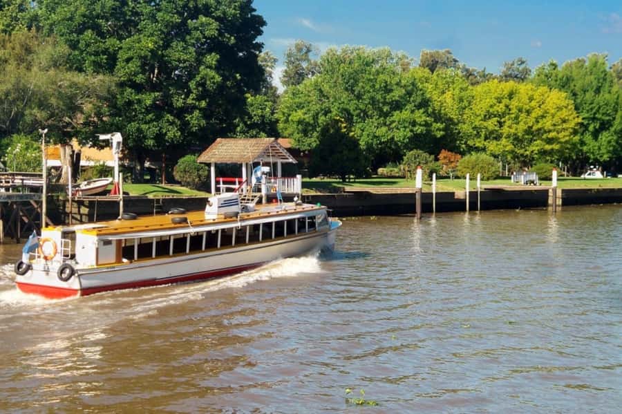 Buenos Aires: Tigre Delta Premium Boat Tour - Who will enjoy this five-hour outing?