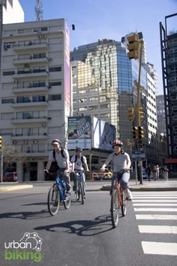 City Bike Tour in Palermo and Recoleta - Key points at a glance