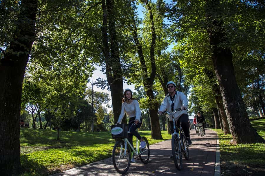 City Bike Tour in Palermo and Recoleta - What to know before you book