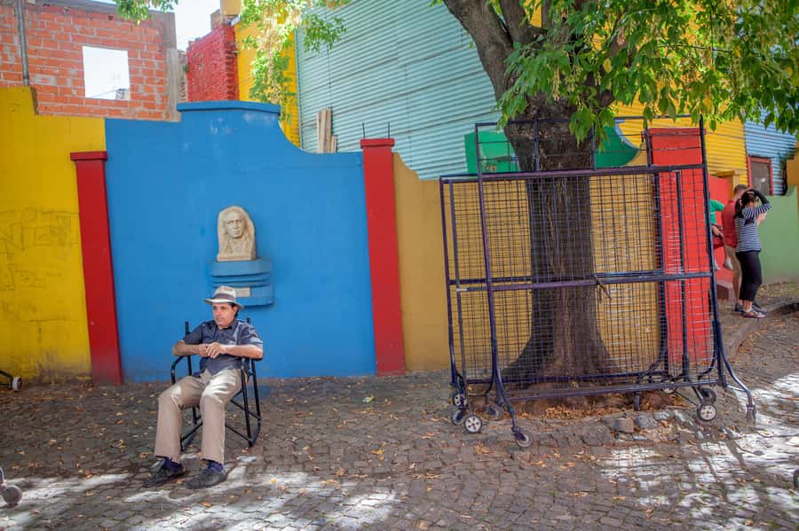 Classic City Tour of Buenos Aires: Neighborhoods and Emblems - Pickup delays and the drop-off trade-off