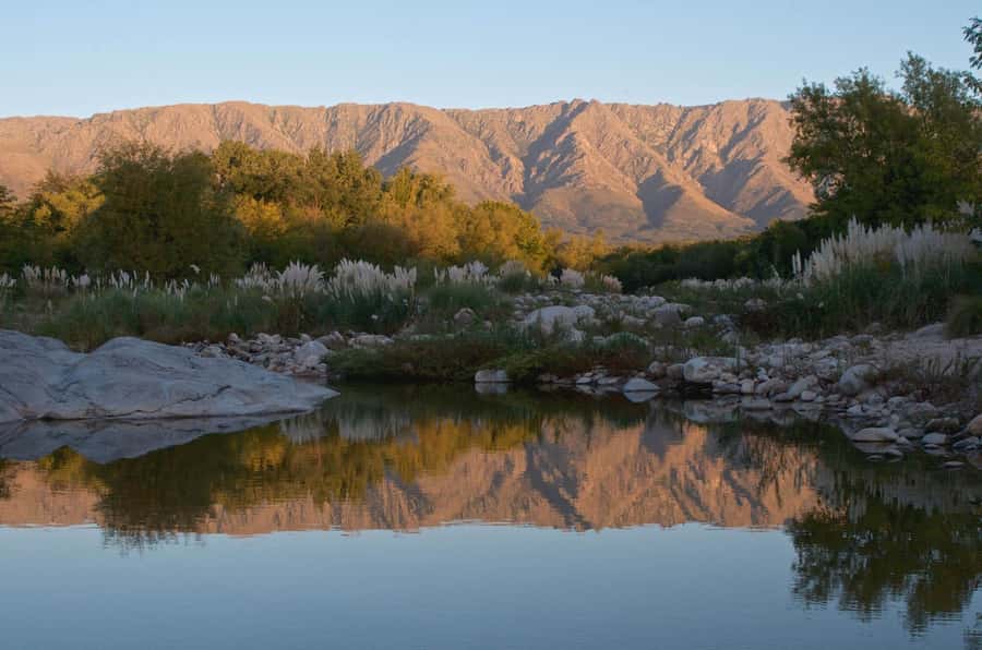 Cordoba: Full-day Tour to Traslasierras Valley - Mina Clavero: rock formations, river country, and a long town stop