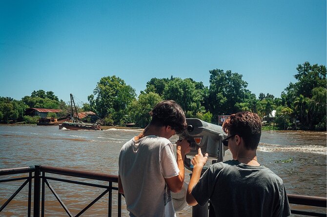 Discover Tigre city & Parana Delta districts - Meeting artists on Boulevard Saenz Peña