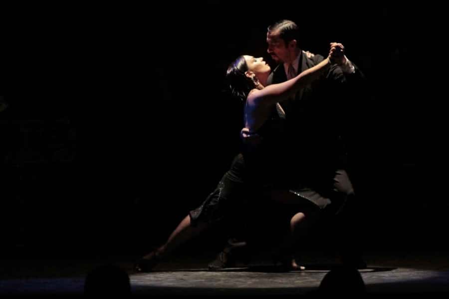 Esquina Homero Manzi Dinner and Tango Show - Hotel transfers: convenient, but not always quick