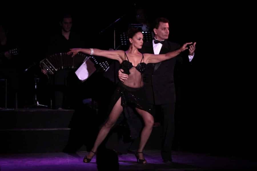 Esquina Homero Manzi Dinner and Tango Show - Making the evening run smoothly