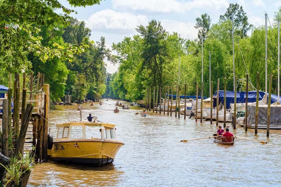 From Buenos Aires: Classic Tigre Delta Tour - The road through northern Buenos Aires