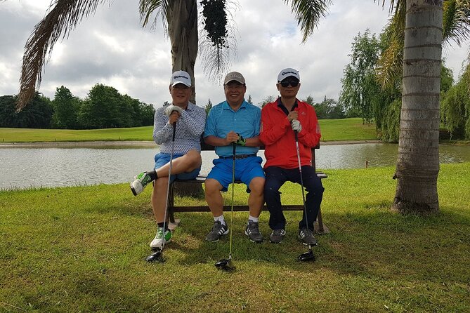 Golf day in Buenos Aires with Hotel pick Up and Drop Off. We stay with you - The hotel pickup starts a private seven-hour outing