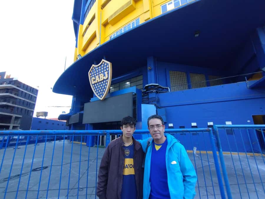 Guided tour Boca Juniors Museum & Stadium + Caminito - Why this tour works as a La Boca introduction