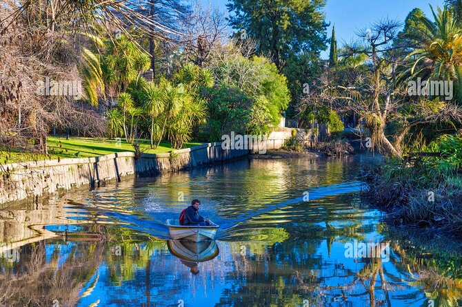 Half Day Tour to the Tigre Delta with Navigation - Puerto de Frutos: market time beside the Luján River