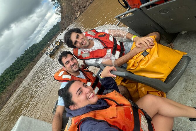 Iguazú Falls Private Full Day Tour - Upper Circuit: wide views across the falls