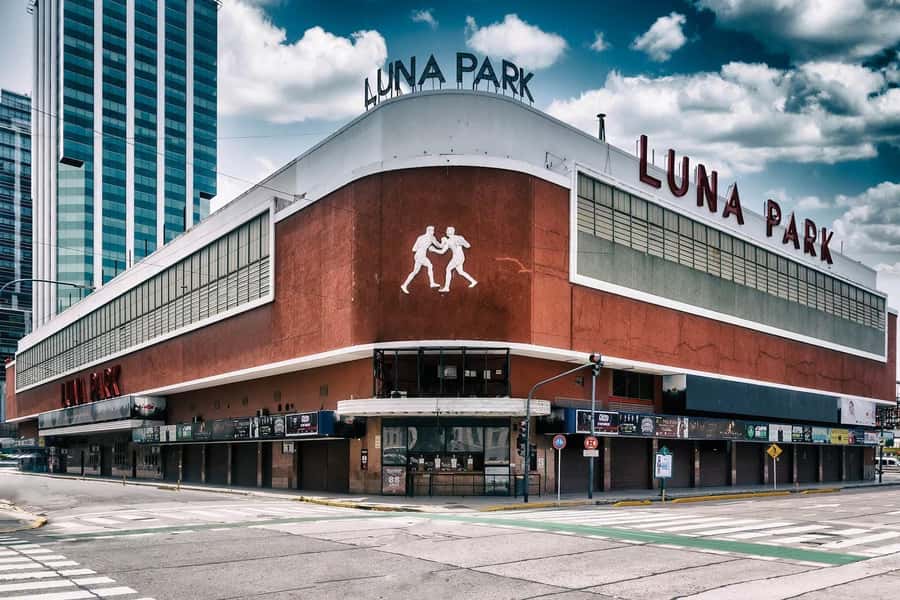 Nazis in Buenos Aires: a historical walking tour - Luna Park and the scale of Nazi organizing