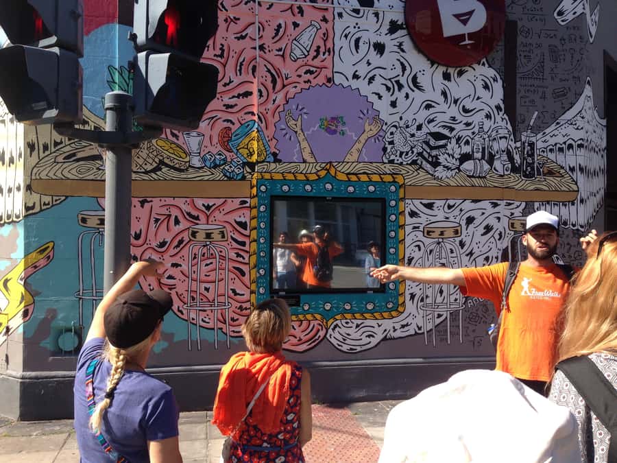 Palermo: Graffiti and Street Art Guided Tour in English - Palermo’s murals, football colors, and the Trump Wall