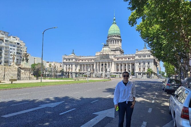 Private City Tour in Car of Buenos Aires with a Local Guide - Plaza de Mayo gives the tour its historical center