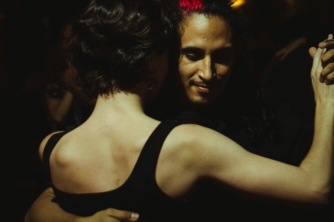 Private Underground Tango Immersion - The 9:30 p.m. lesson at Honduras 3700