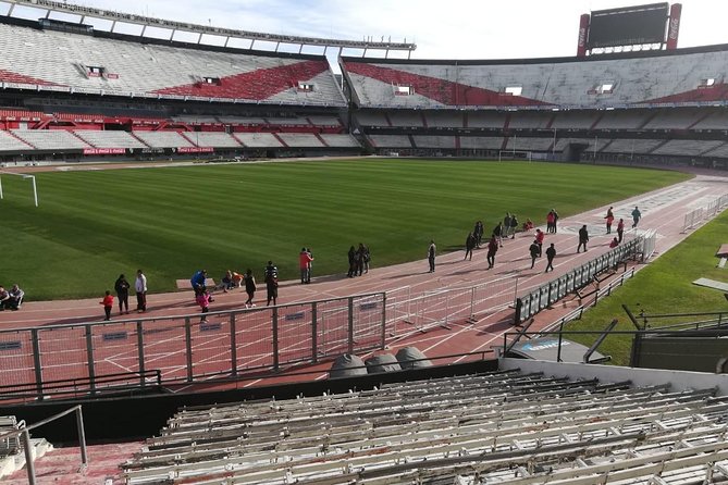 River Plate Monumental Stadium and Museum Guided Tour - What the private guide adds