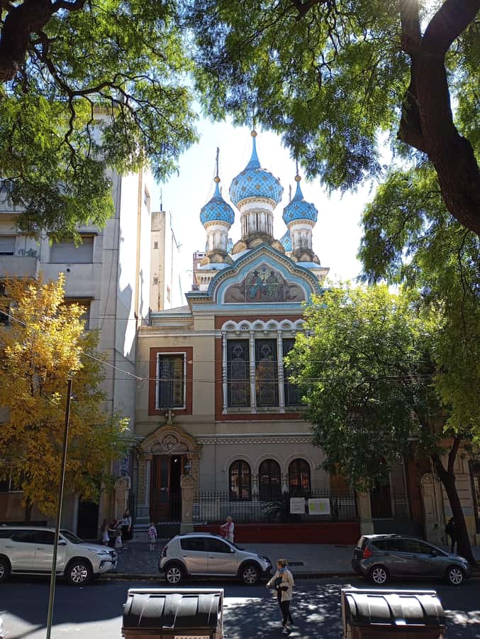SAN TELMO + CAMINITO THE LOCAL WALKING TOUR! - Taking the Bus South to Caminito
