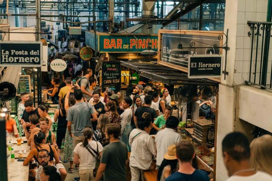 San Telmo: Historical Guided Tour with Street Food & Drinks - Why San Telmo works so well for a food walk
