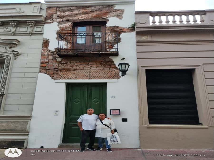 San Telmo Private Guided amazing Walking Tour - Casa Minima and the value of small details