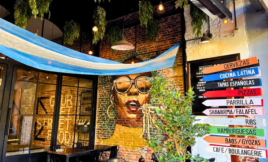 Secret Food Tour: Buenos Aires - Plaza Inmigrantes de Armenia and Palermo’s international side